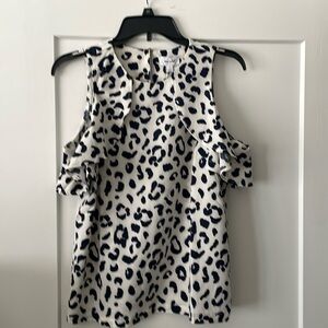 Mudpie Ladies size small top.